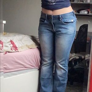 Meet your Posher, Matea